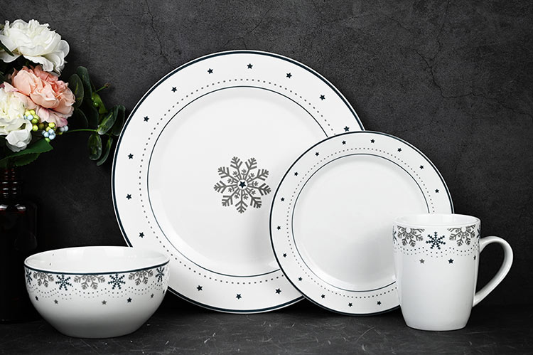 trendy snowflake pattern ceramic dinner set