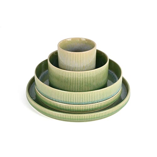 16pcs green reactive embossed vertical stripe dinnerware set