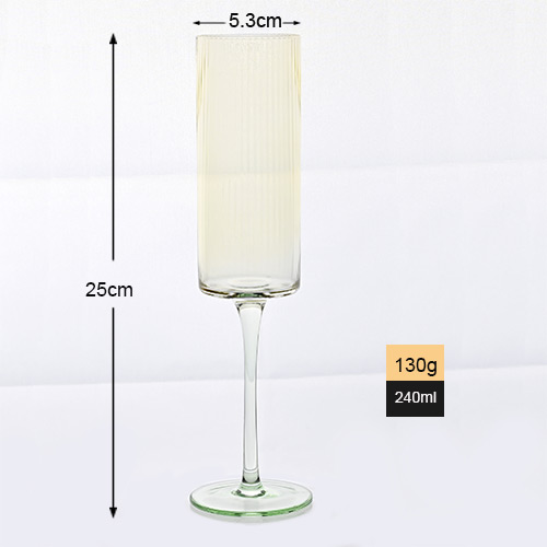 spraying color vertical pattern champagne glass