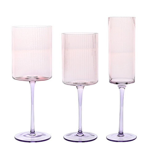 spray color vertical pattern wine goblet set