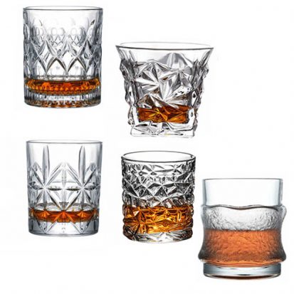 custom etched wine glasses