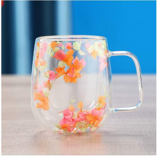 250ml double-wall espresso glass cups with dried flower inside