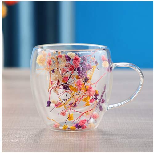 heat-resistant espresso glass cups with dried flower inside