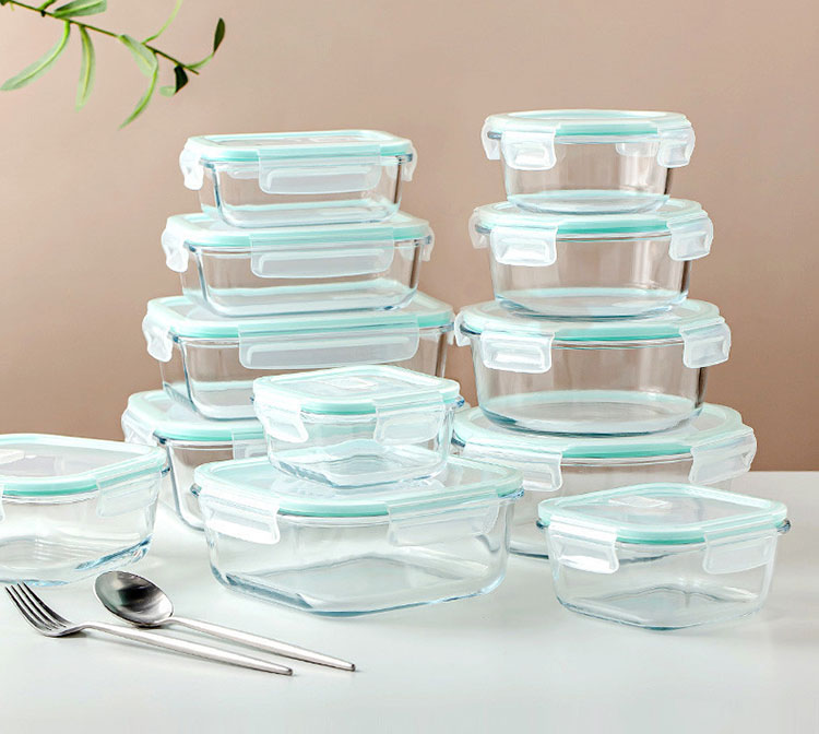 Square Glass Containers with Lids 4 Pack